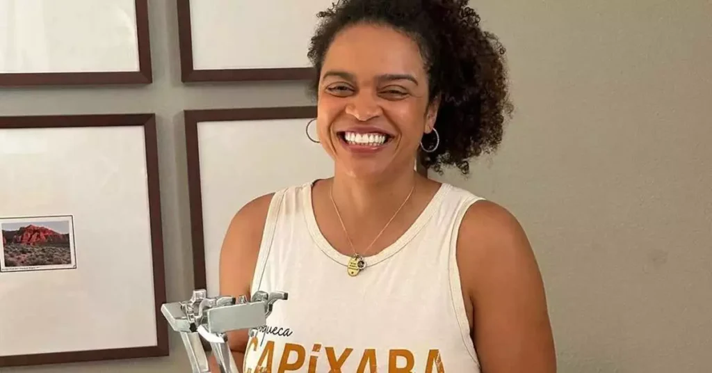 Brasileiros denunciam desaparecimento da cineasta Bárbara Marques após detenção pelo ICE nos EUA Brasileiros denunciam desaparecimento da cineasta Bárbara Marques após detenção pelo ICE nos EUA